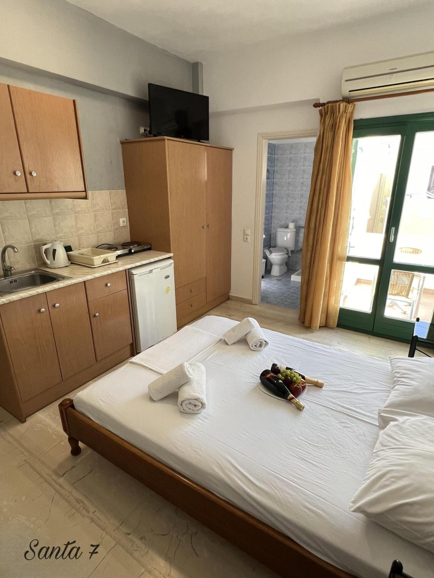 Hotel Santa Magia Kamári Zewnętrze zdjęcie