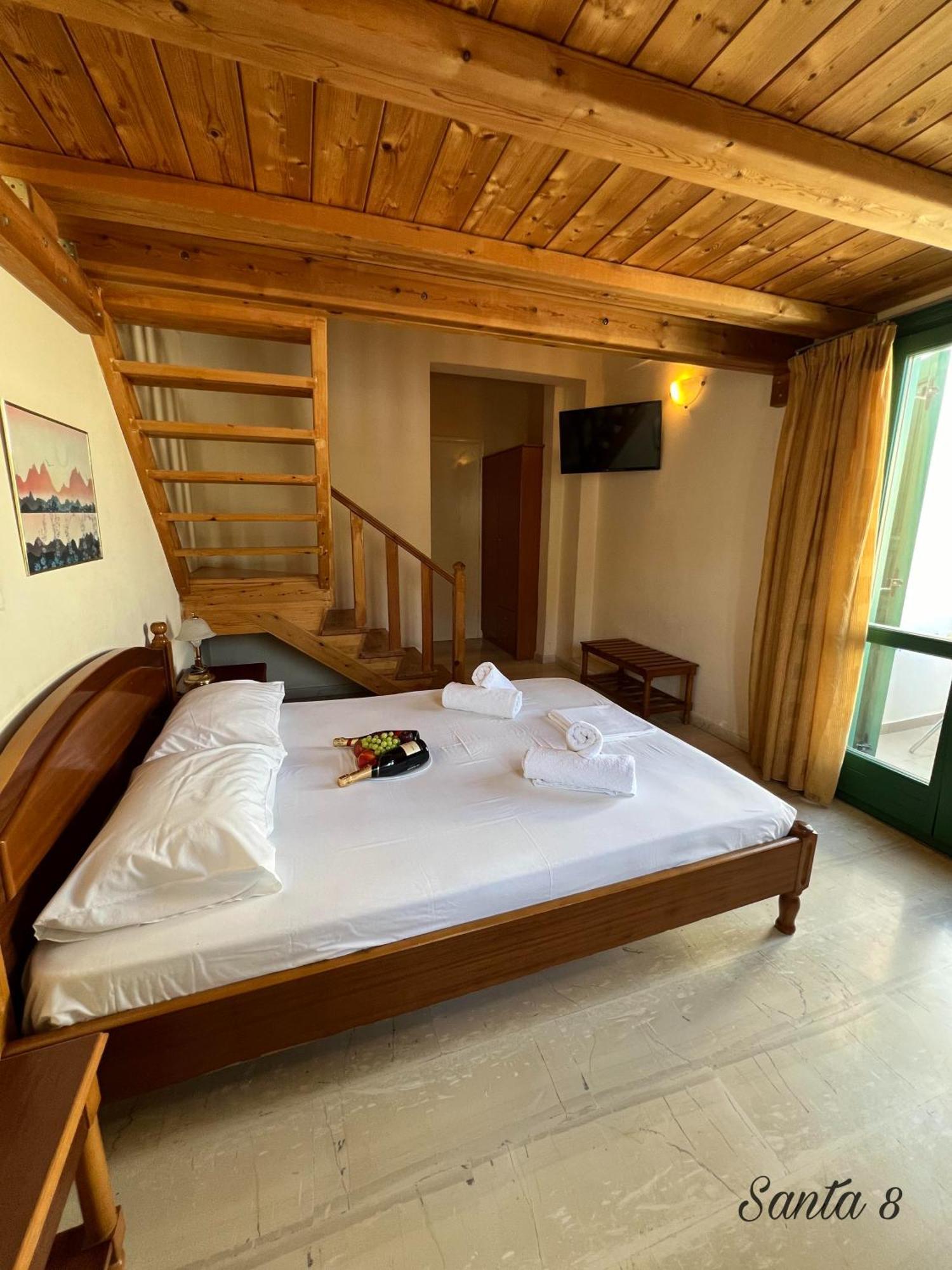 Hotel Santa Magia Kamári Zewnętrze zdjęcie
