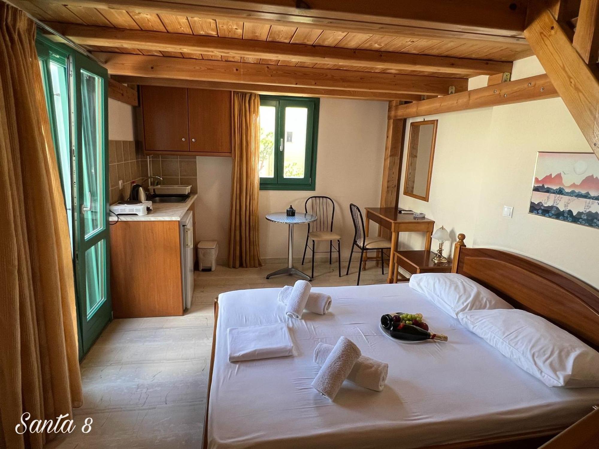 Hotel Santa Magia Kamári Zewnętrze zdjęcie